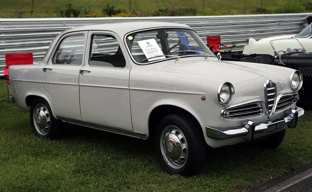 Alfa Romeo Giulietta 940