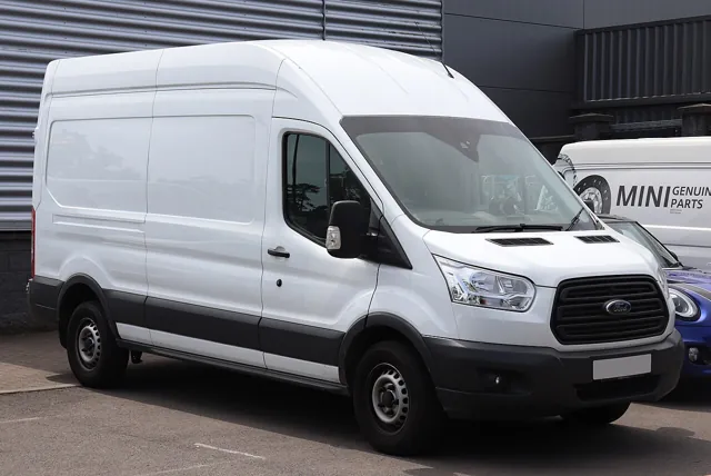 Ford Transit Custom hariç panelvan