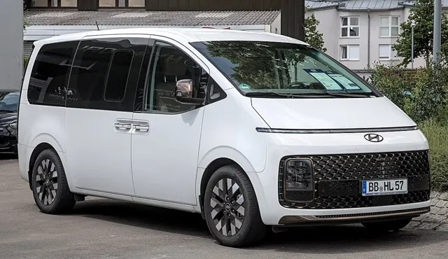 Hyundai Staria 1. Nesil