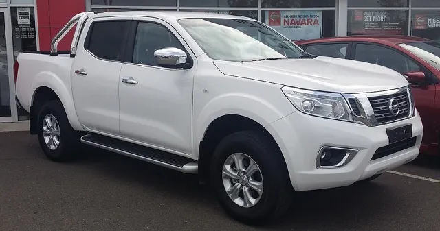 Nissan Navara D23