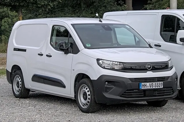 Opel Combo E