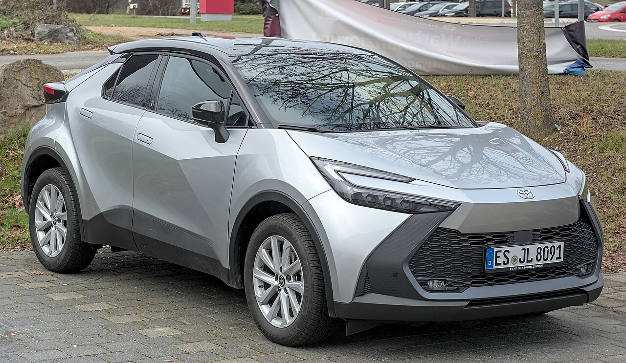Toyota C-HR 1. Nesil