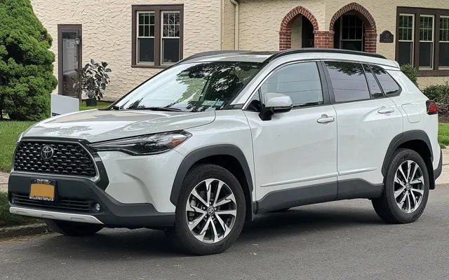 Toyota Corolla Cross 1. Nesil