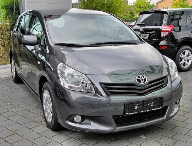 Toyota Verso 2. Nesil